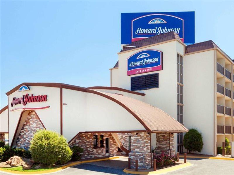 Howard Johnson By Wyndham Arlington Ballpark / Six Flags Exterior foto