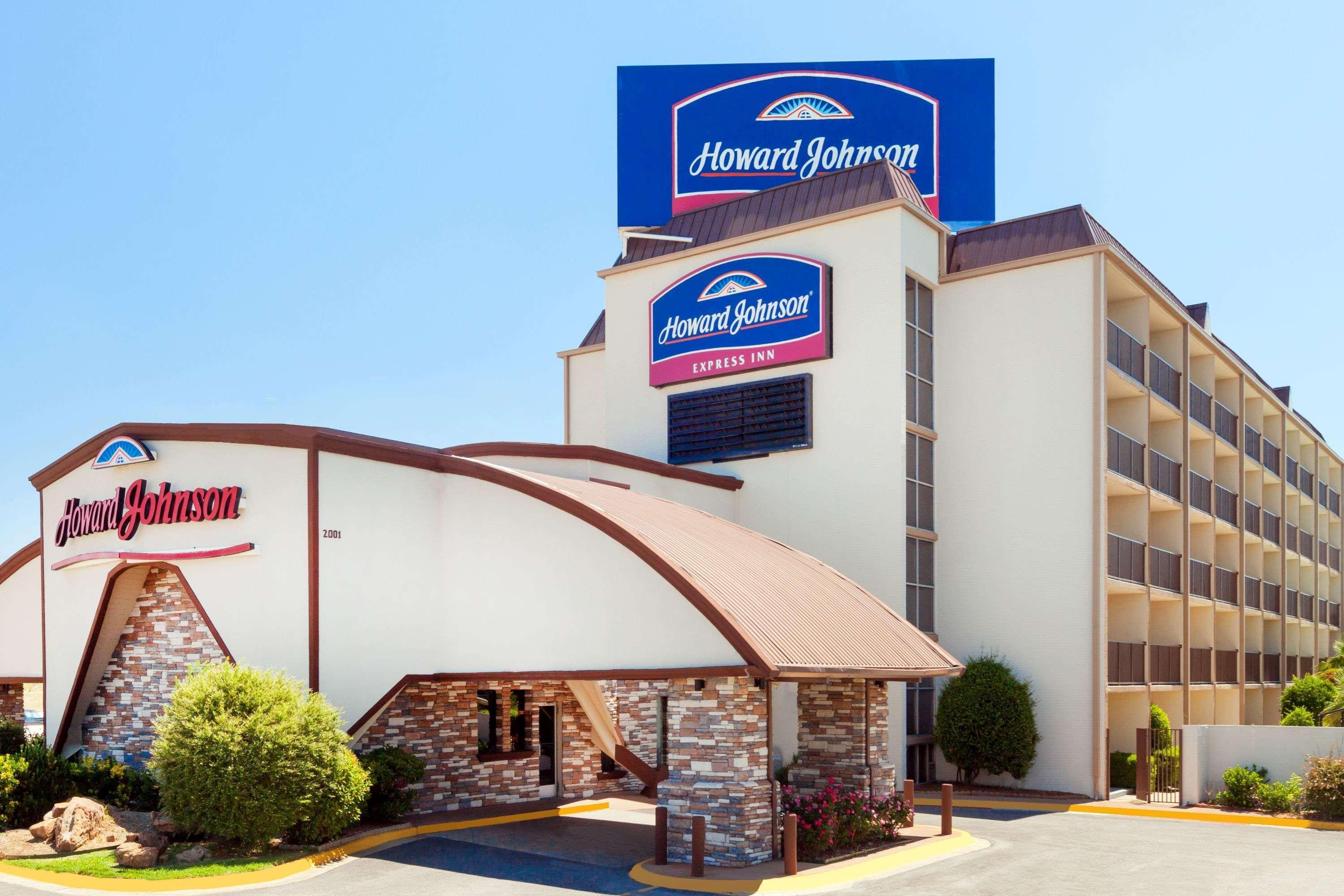 Howard Johnson By Wyndham Arlington Ballpark / Six Flags Exterior foto